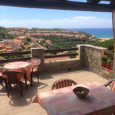 Sardegna-Ferienwohnung Mit Emotionale Meeres Blick トッレ・デイ・コルサリ エクステリア 写真