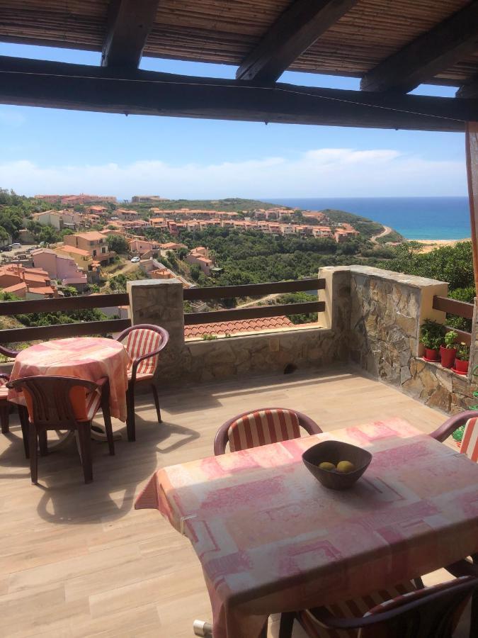 Sardegna-Ferienwohnung Mit Emotionale Meeres Blick トッレ・デイ・コルサリ エクステリア 写真